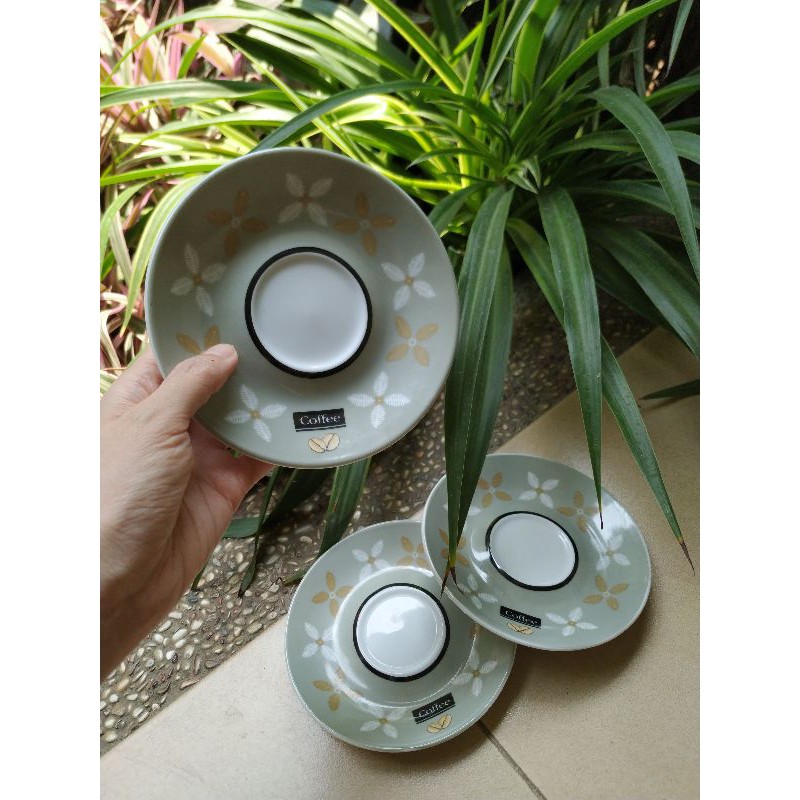 Piring kecil Appetite motif kopi/ Appetite ceramic plate coffee theme/ Piring cake kue merk Appetite