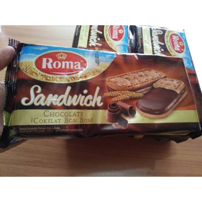 

ROMA SANDWICH CHOCOLATE / COKLAT / BISKUIT