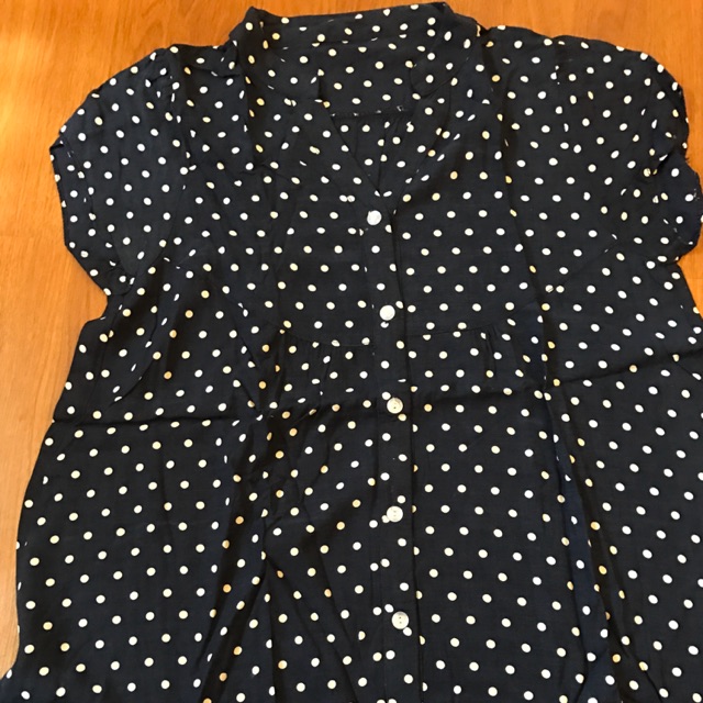 Preloved blouse polkadot