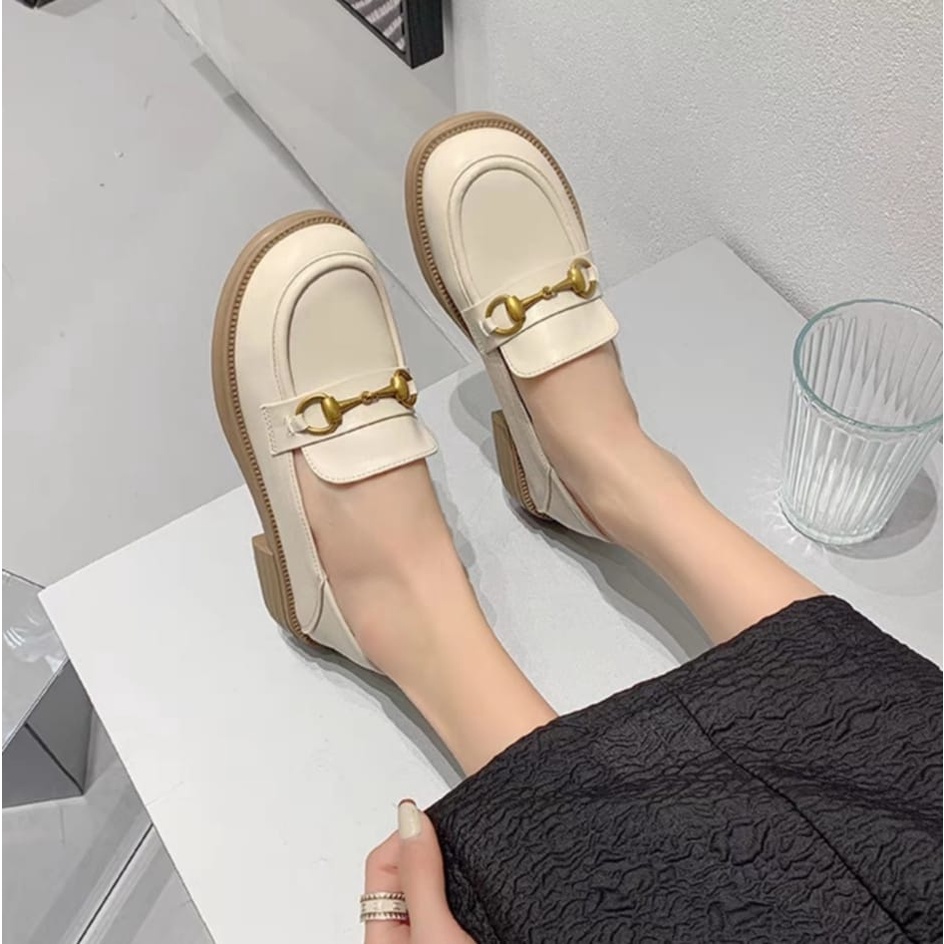 SEPATU LOAFERS WANITA / SEPATU DOCMART CREAM '' ZELINE '' PREMIUM 2255