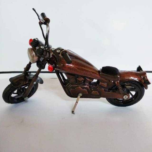 MINIATUR SEPEDA MOTOR JOKOWI BAHAN LOGAM 32x7x15 cm - PAJANGAN DEKORASI RUMAH MURAH - SOUVENIR JOGJA