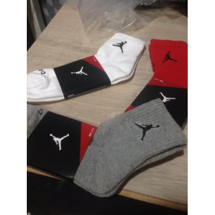 Kaos Kaki Jordan