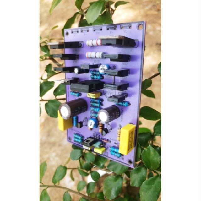 Driver micro bostrap bias servo