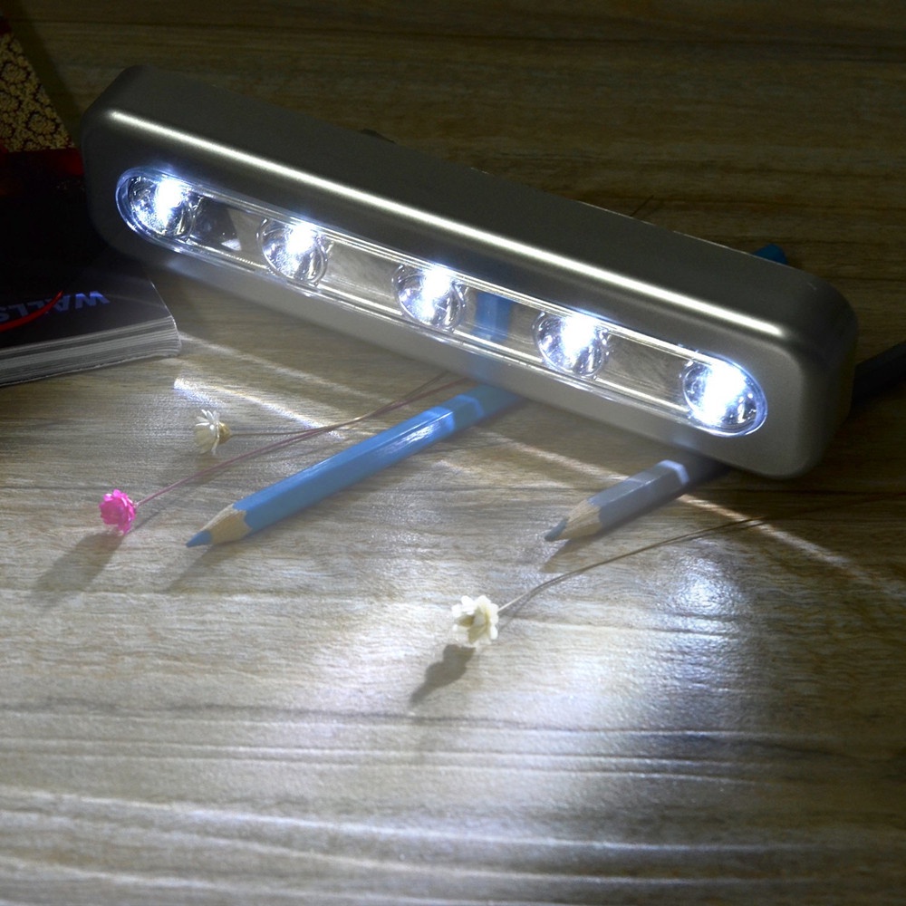 1pc Lampu Strip 5 Led Wireless Ringan Untuk Malam