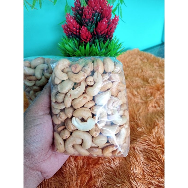 

kacang mete super wonogiri