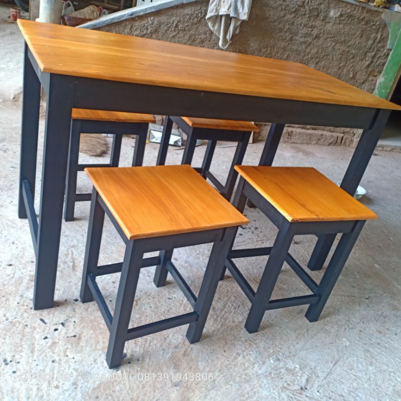 set meja kursi cafe kotak ready