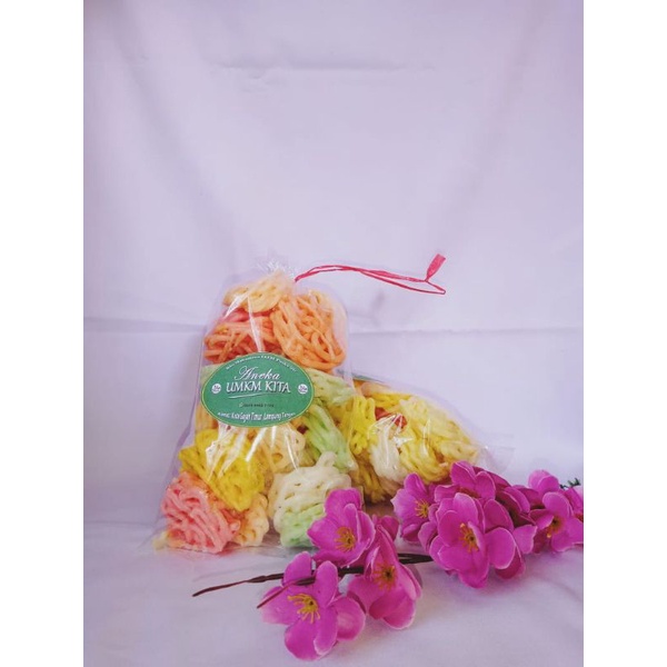 

kerupuk rainbow