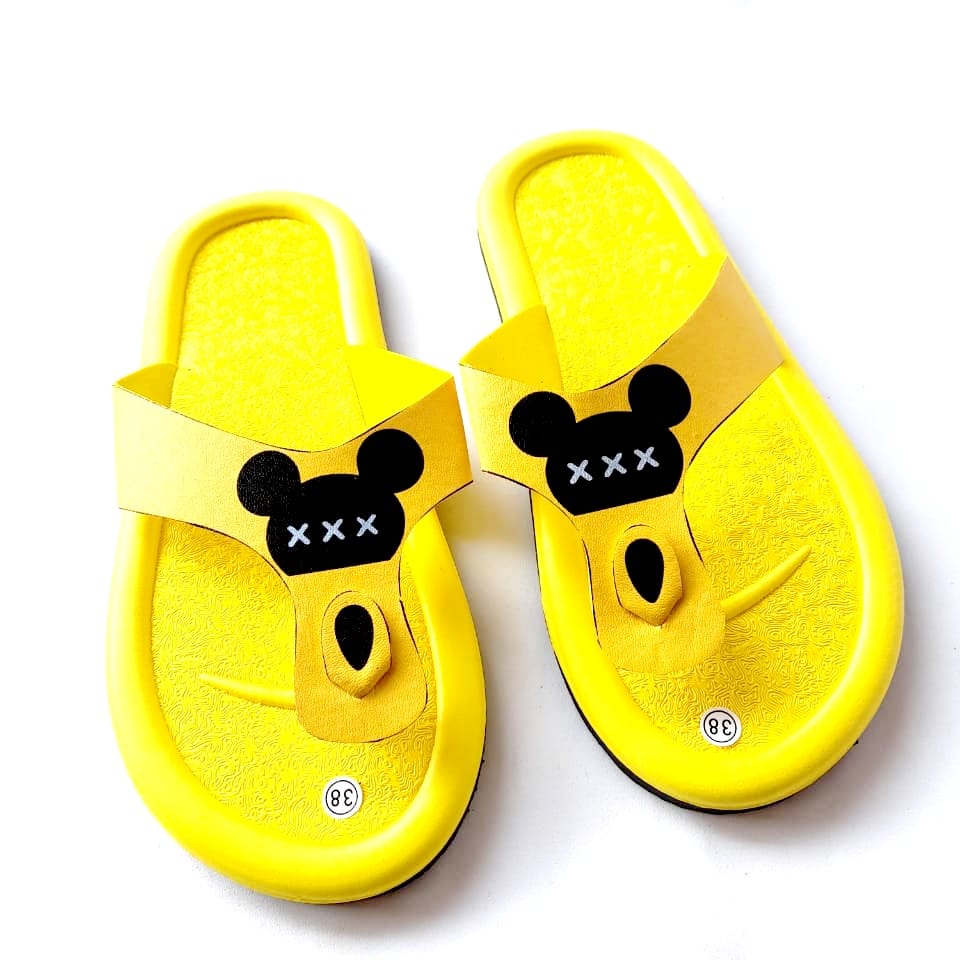 Sandal japit micky mouse