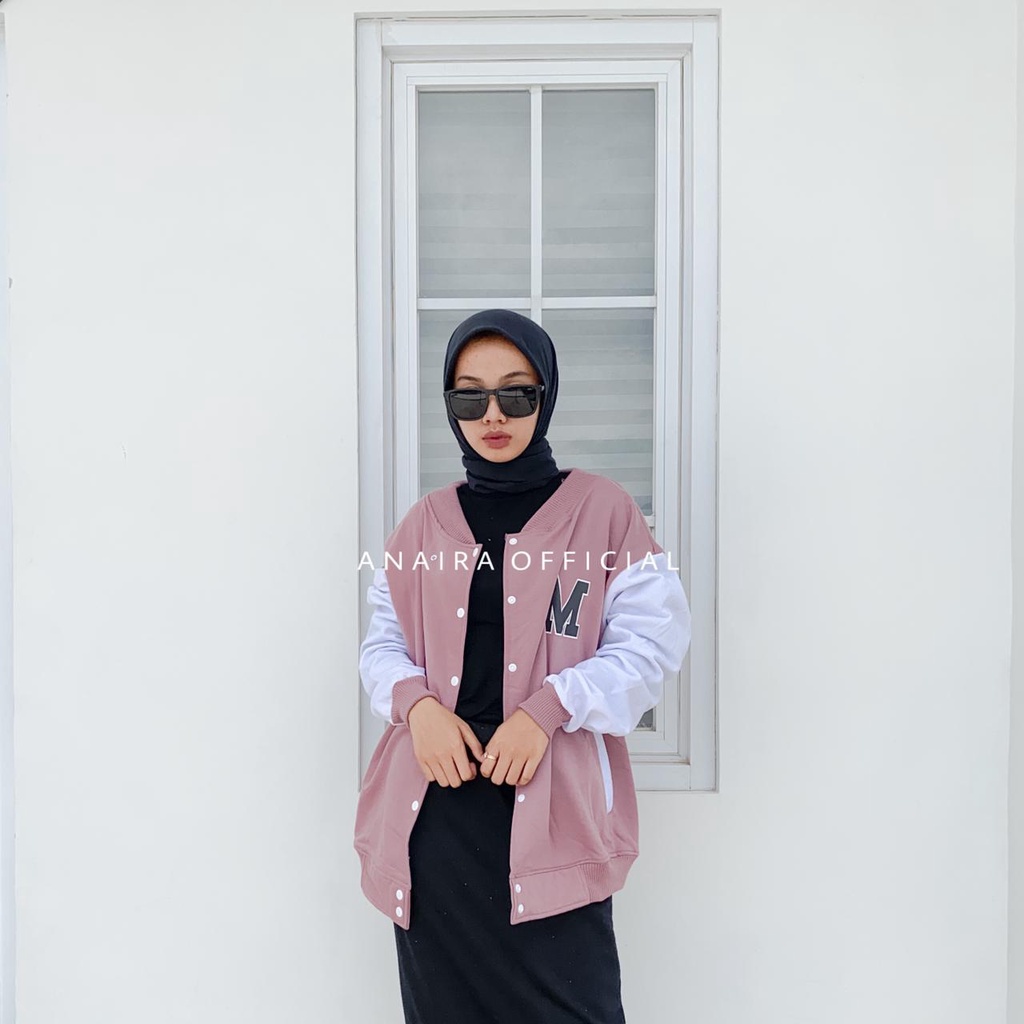 JAKET BASEBALL WANITA &quot;M&quot; SWEATER BASEBALL WANITA BASEBALL CEWEK