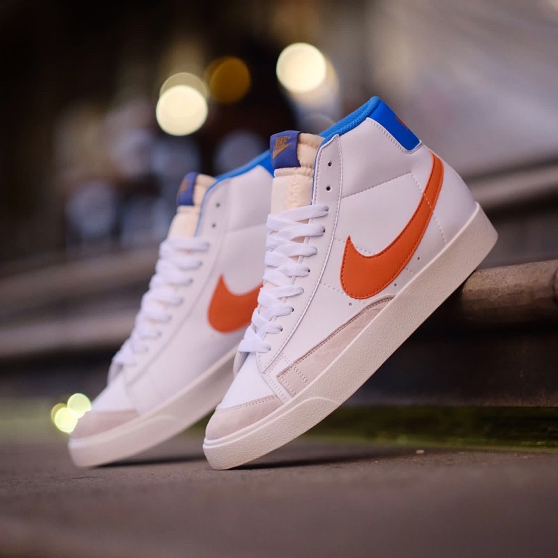 NIKE BLAZER MID ‘77 WHITE ORANGE BLUE