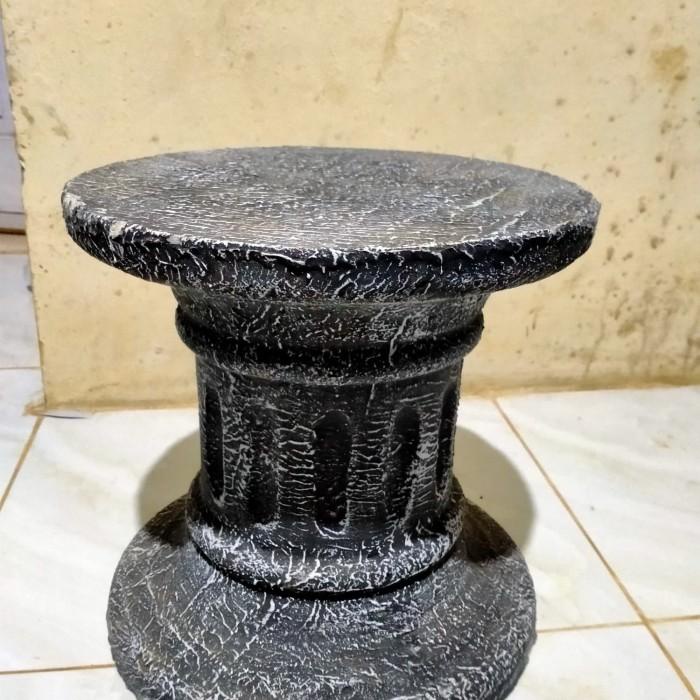 Pilar//Dudukan Pot.