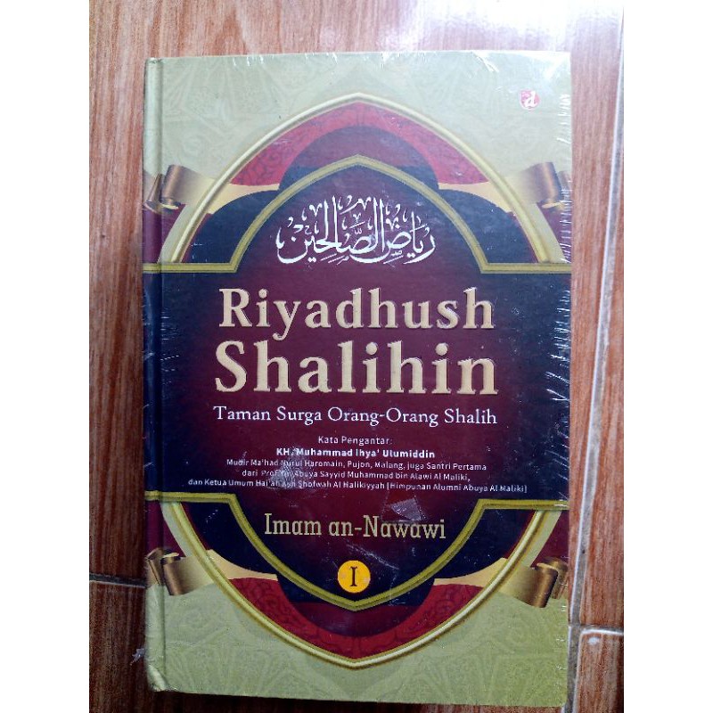 Buku Riyadhus Shalihin jilid 1