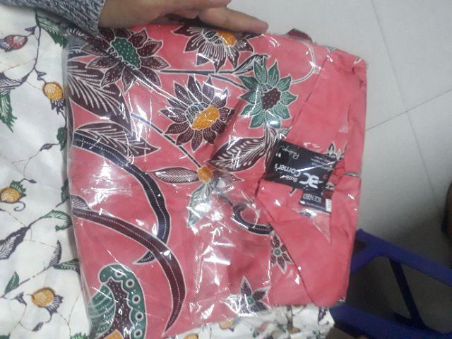 Atasan Batik Wanita Motif Gloria Kupu-kupu Cenderawasih