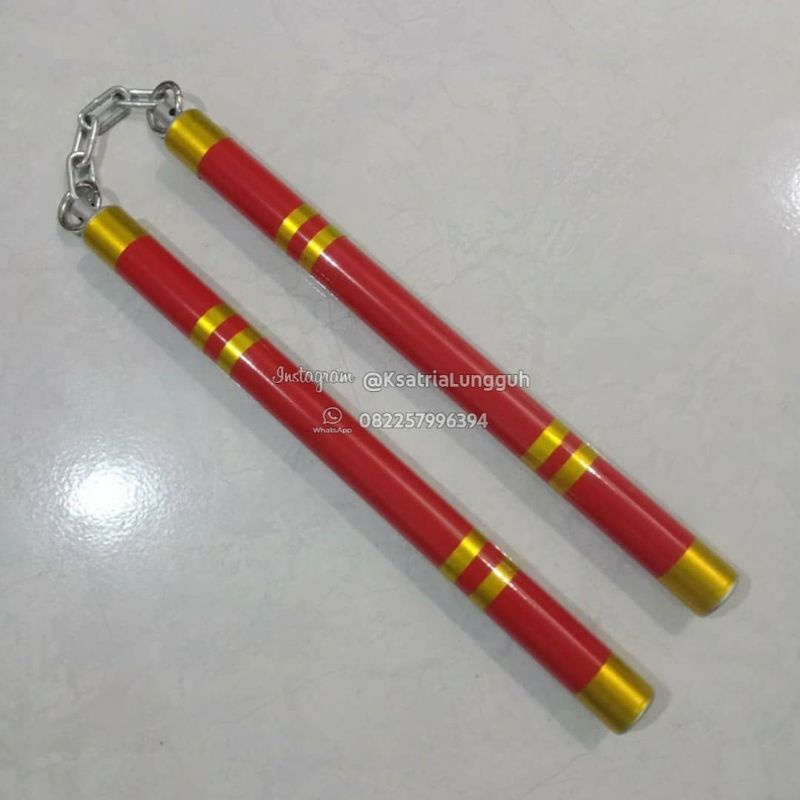 Nunchaku Freestyle Aluminium Merah Strip Kuning Emas