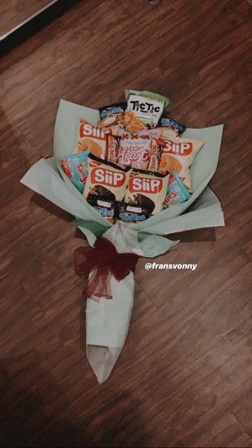 Snack bouquet / buket snack wisuda birthday gift graduation gift