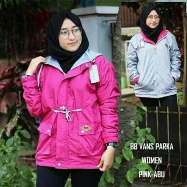 Jaket 2in1dua warna  parka bb cewe 
All SIZE L