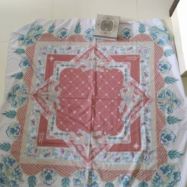 Ria Miranda scarf (reject sale)