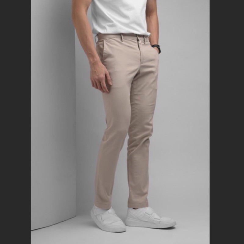 Chinos Pants by Male.id