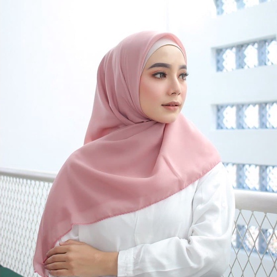 Bella Square Jilbab Segiempat Paris Polos Premium Kerudung Segi Empat Hijab Square Polycotton Hijab Bella