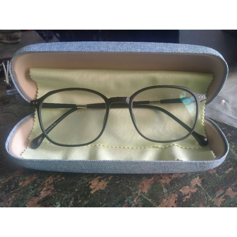 PO Kacamata plus Lensa Photocromic