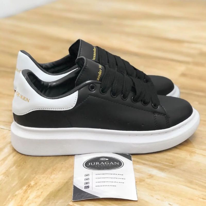 Alexander McQueen Sneaker &quot;Black White&quot;