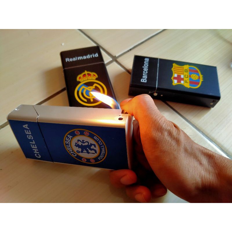 KOTAK ROKOK PLUS KOREK MOTIF CLUB BOLA - REALMADRID BARCA CHELSEA