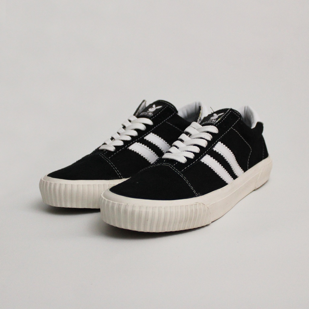 Sepatu Sneakers Casual Pria Wanita Brand Boyscode Original Vulcanized Black White Outsole Gerigi