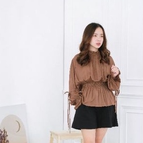 BAJU WANITA KOREA MURAH - YEO BLOUSE [LAUDRE]