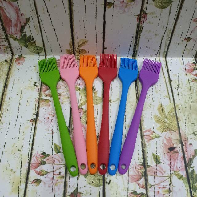 KUAS silicone rubber /oles mentega barbeque  tanpa sambungan / silicone brush