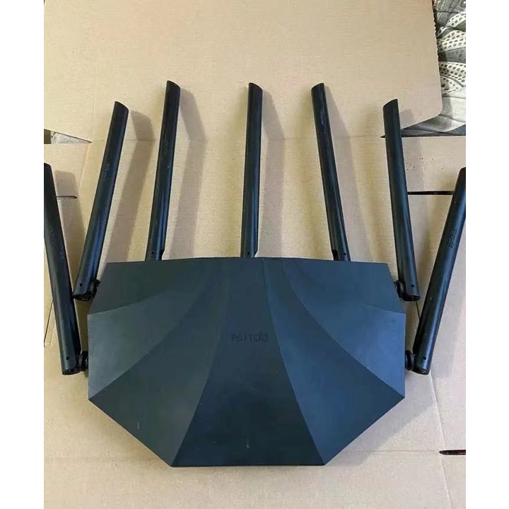 Router Tenda AC23