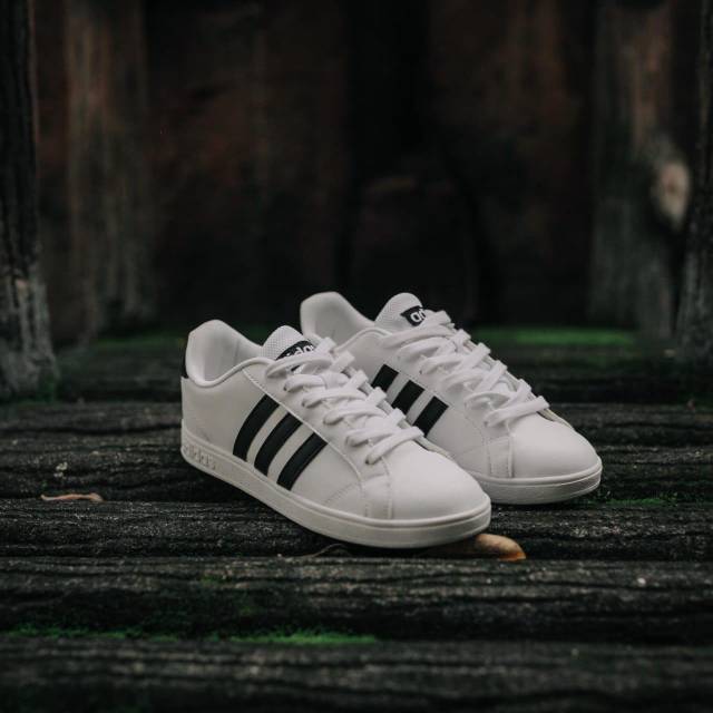 Adidas Neo Baseline White List Black