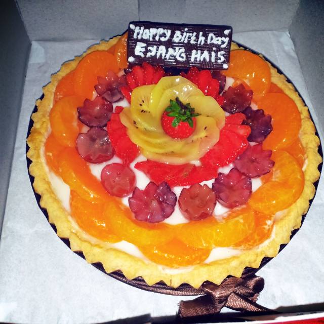 

Fruits Pie bisa request buah