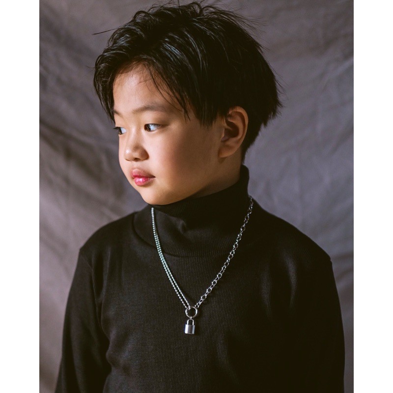 Turtle neck anak laki laki fashion anak laki laki kaos anak bahan rib hyun long sleeve rainkidswear-Hyun black