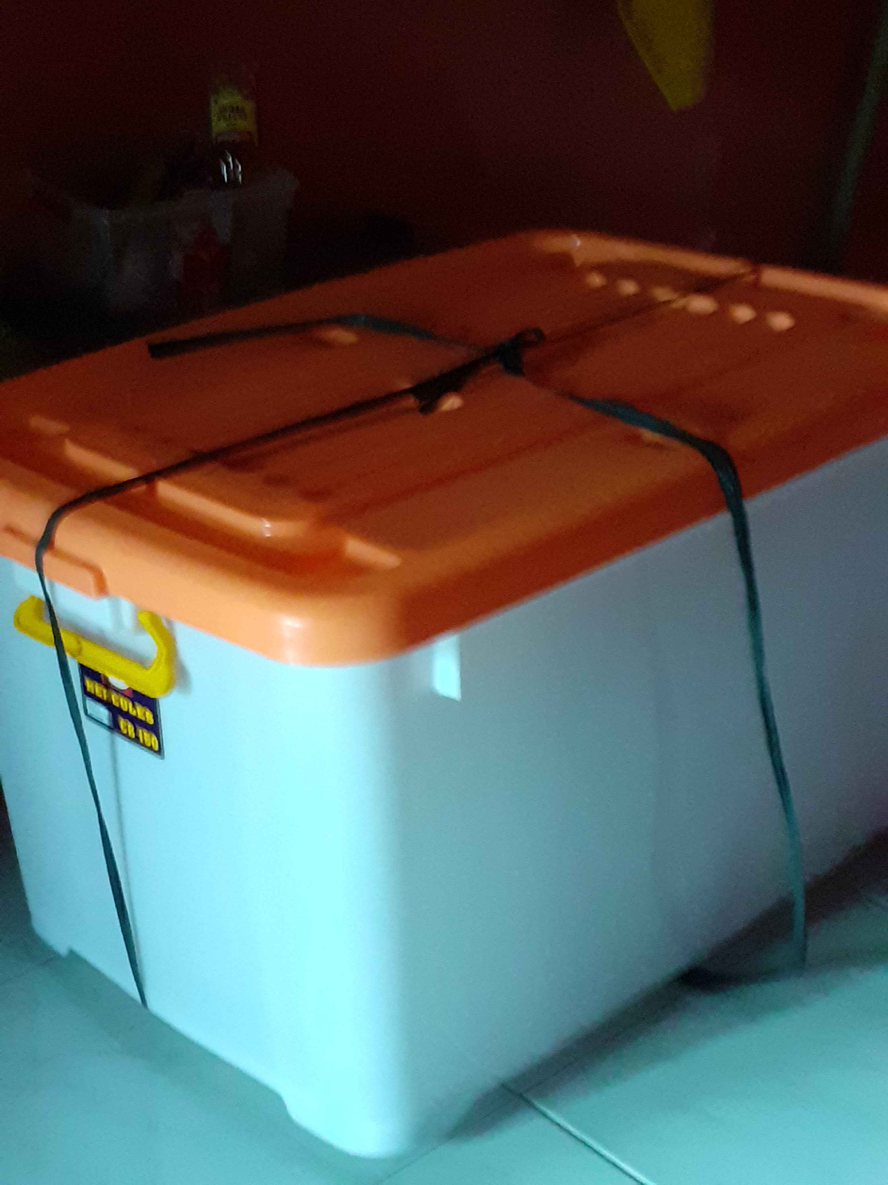 Box Container Cb 150/ Box Serbaguna