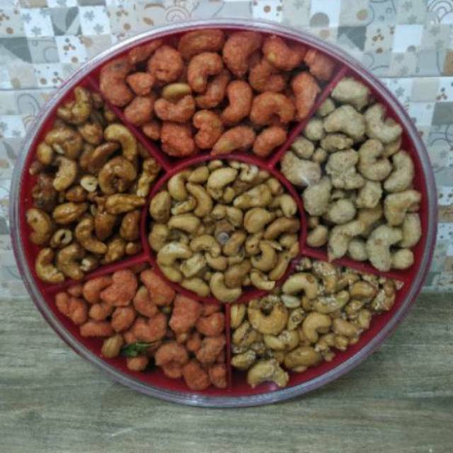

kacang mede 6 rasa