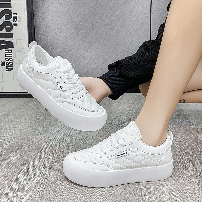 FREE KOTAK Sepatu Sekolah Wanita Full Hitam Polos Keren Best Seller Modis Sneakers Cewek Shoes Trend Kekinian Korean Look 055