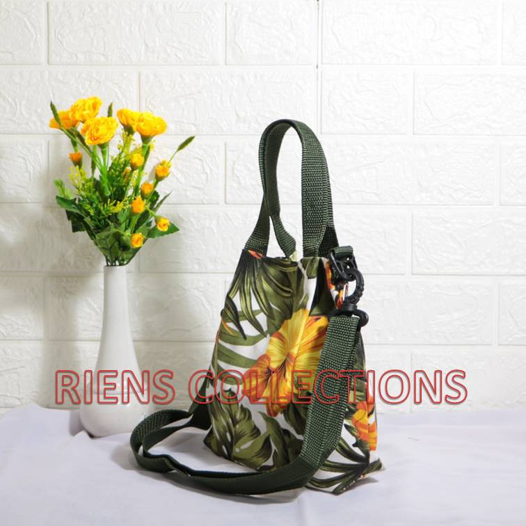 RIENS COLLECTIONS. SLING BAG TAS SELEMPANG KANVAS MOTIF BUNGA SEPATU KUNING