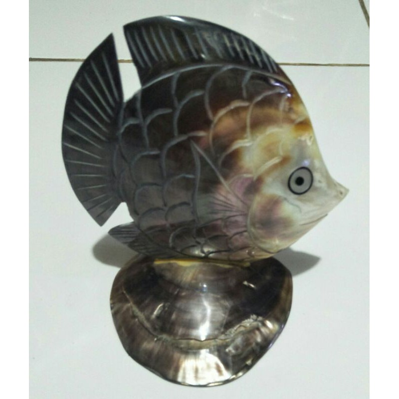 

HIASAN IKAN RESIN KERAJINAN KERANG LAUT