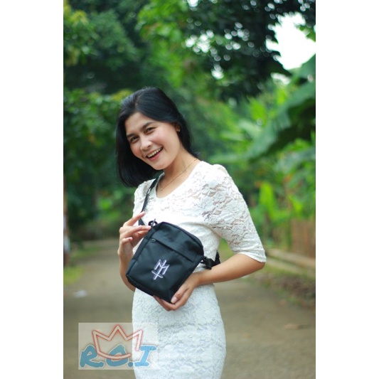 TAS SLEMPANG MATERNAL DISASTER HITAM