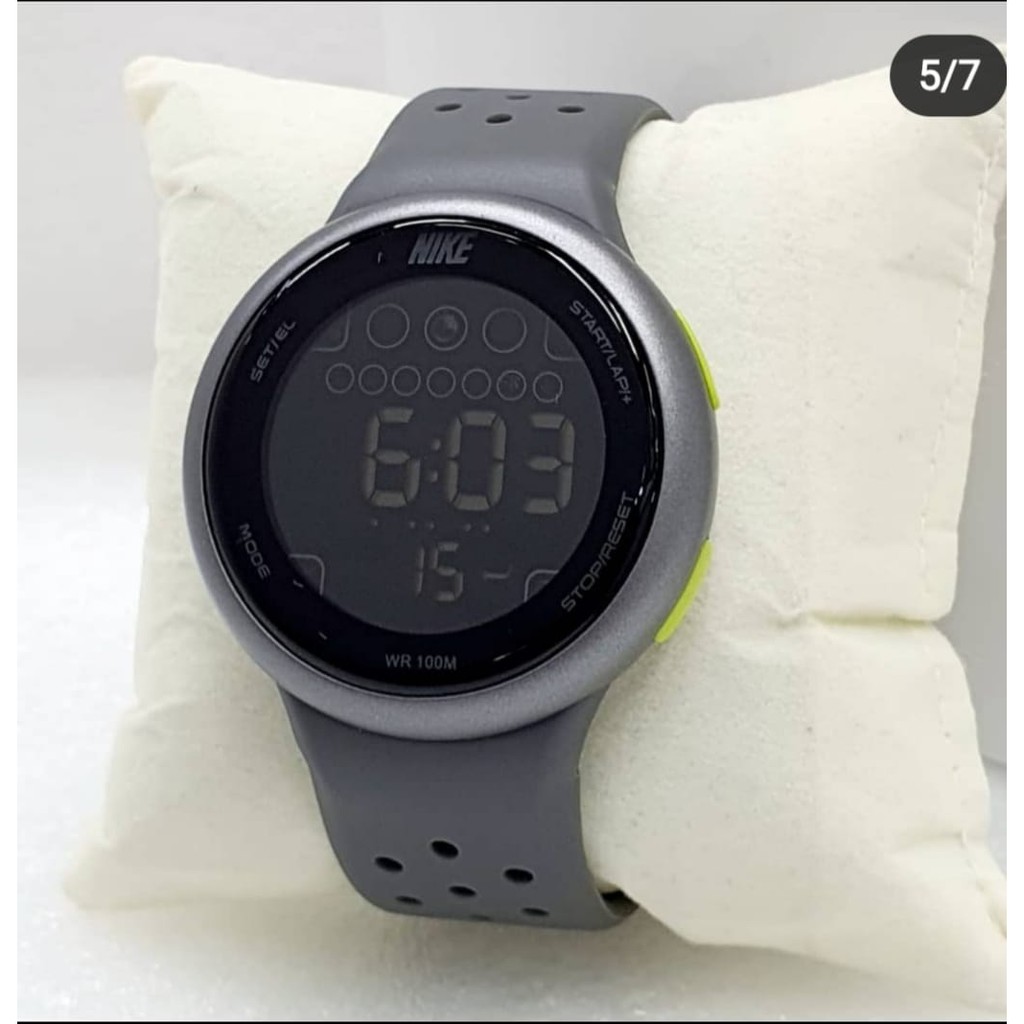 JAM TANGAN WANITA NIKE BULAT RUBBER DIGITAL - DIAMETER 4 CM