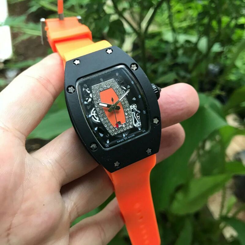 RM Rubber List Hitam