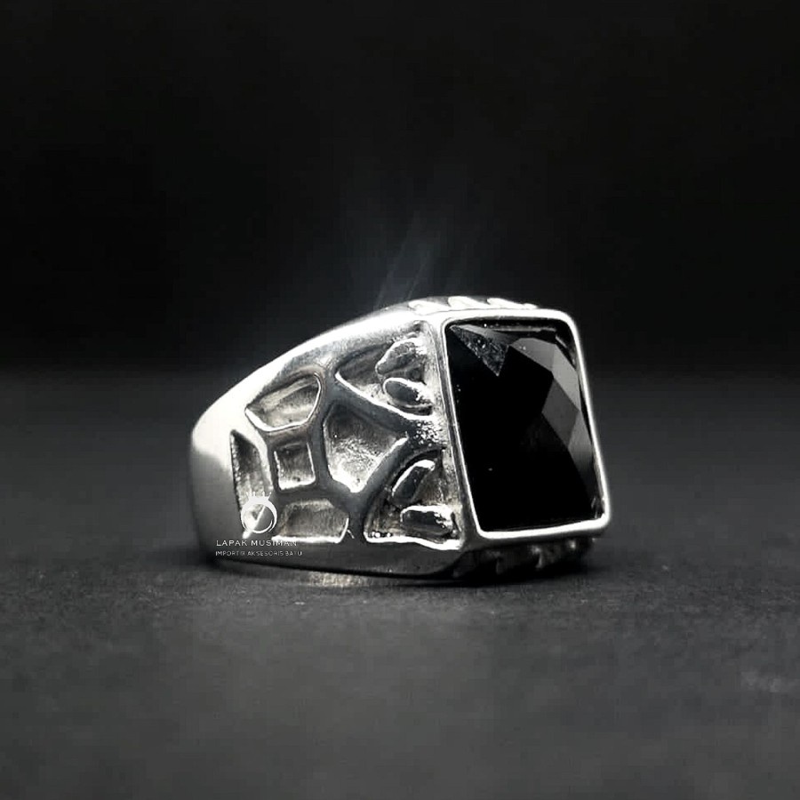 [Bayar Di Tempat] Cincin Pria Titanium Anti Karat Silver Black Onyx Asli Original 03