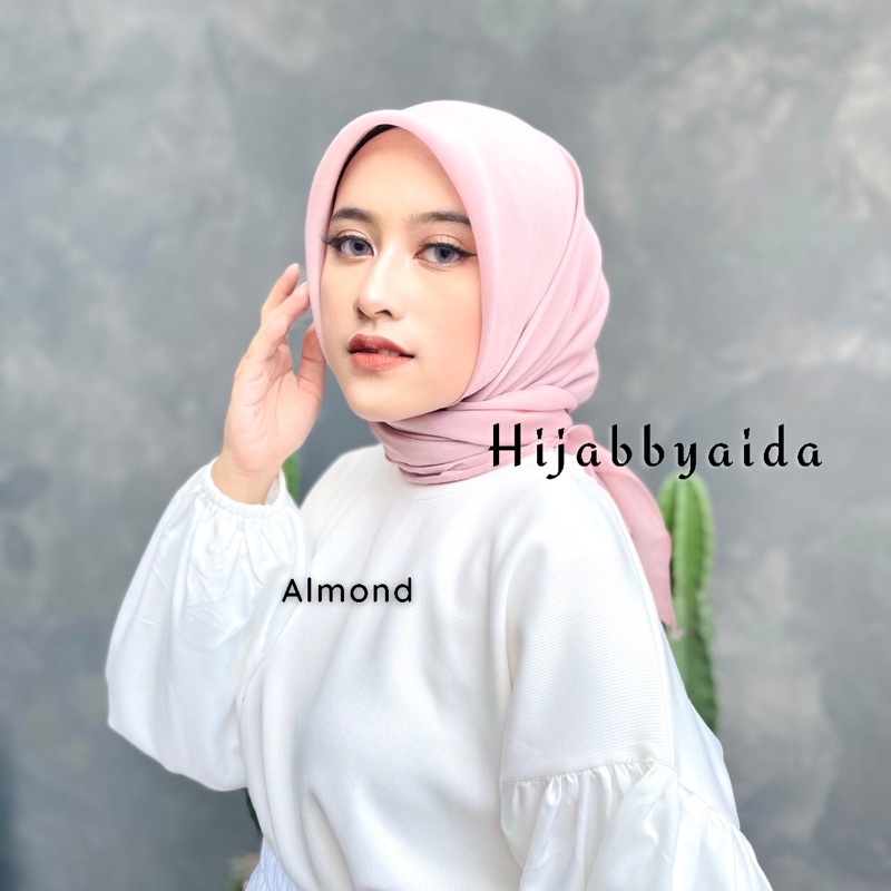 Part 1 Bella Square Polycotton Double Hycount Premium