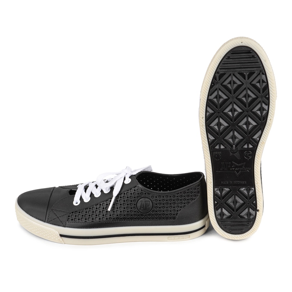 Sepatu AP STAR Hitam Putih - Sepatu Kets By AP Boots