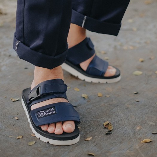 Halu Navy | Sendal Kasual Casual Original Strap Pria Sandal Footwear Ori | FORIND Local Goods