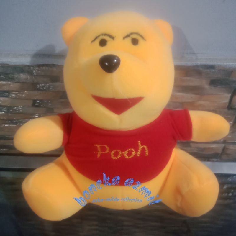 Boneka the Pooh size s ukuran 30 cm