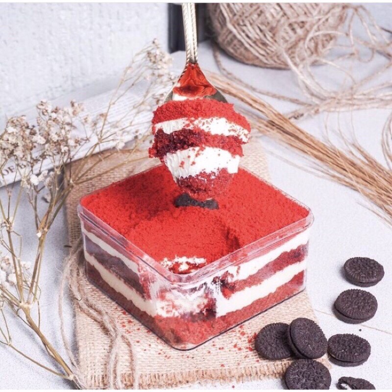 BITTERSWEET BY NAJLA red velvet dessert box