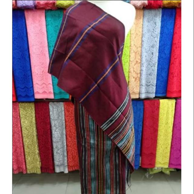 Songket tenun mangiring