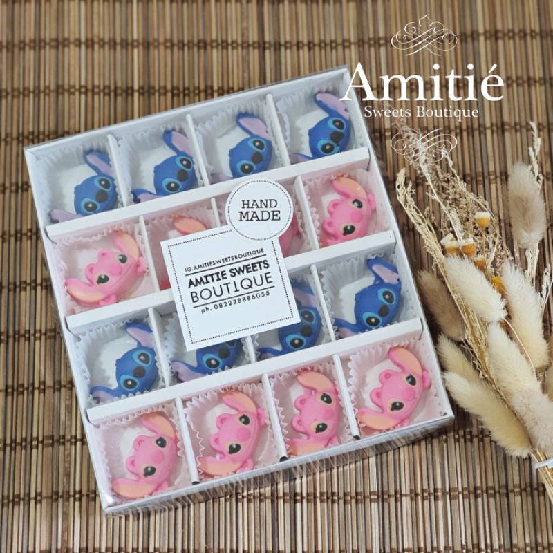 

Coklat Praline Lilo and Stitch - 1 Box isi 16 / Coklat Karakter / Birthday Gift