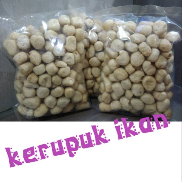

Cemilan kerupuk ikan